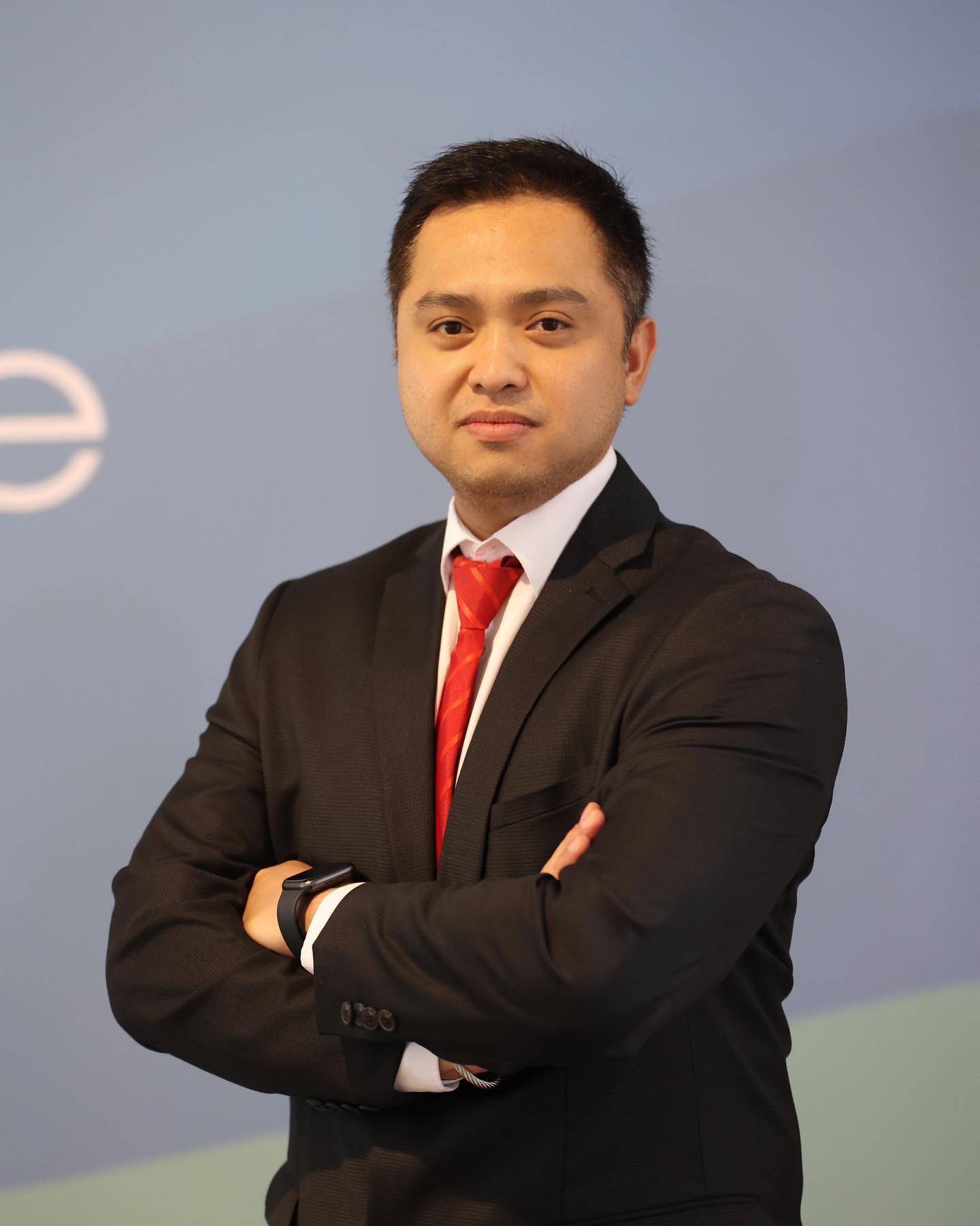 Mark Tumambing